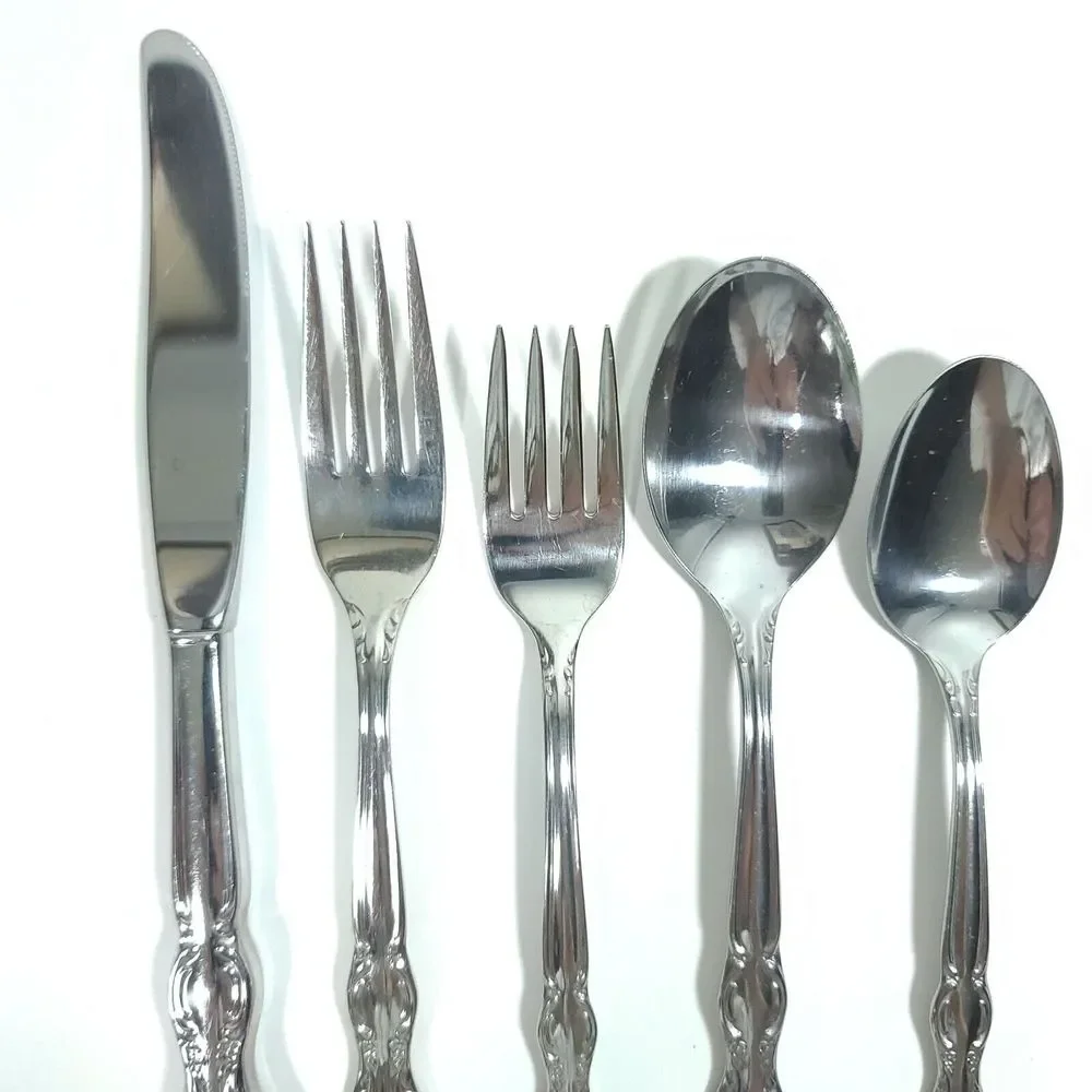 WM. Rogers & Son Royal Manor Single Place Setting Stainless Flatware Set 5 Piece